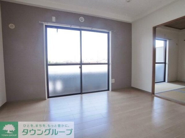 カステリヨ 三光の物件内観写真